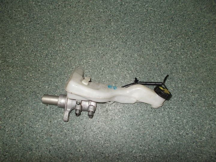 FORD EDGE 2,0 TDCI TANK FLUID BRAKE photo 2 - milautoparts-fr.ukrlive.com