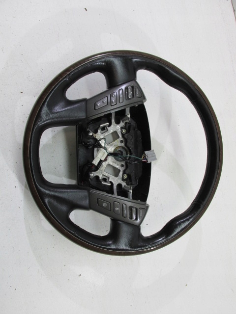 STEERING WHEEL INFINITI QX80 photo 1 - milautoparts-fr.ukrlive.com