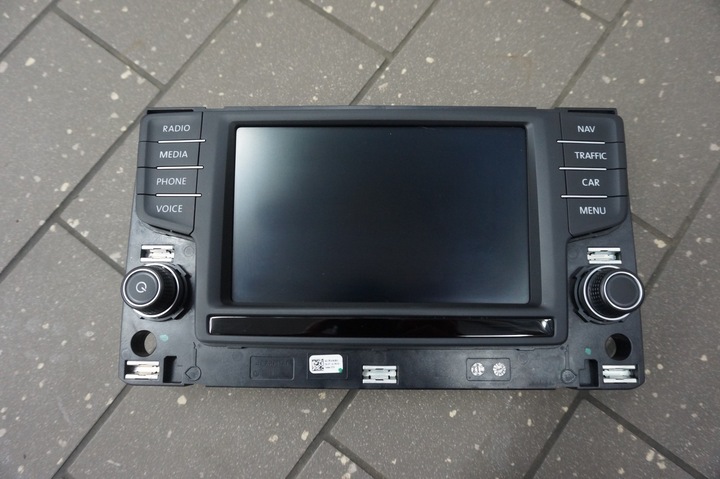 DISPLAY RADIO NAVI VW GOLF VII PASSAT B8 photo 1 - milautoparts-fr.ukrlive.com