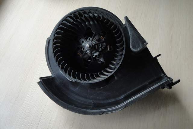 PULSEUR D'AIR VENTILATEUR BMW X5 E70 X6 E71 EUROPE LODZ photo 2 - milautoparts-fr.ukrlive.com