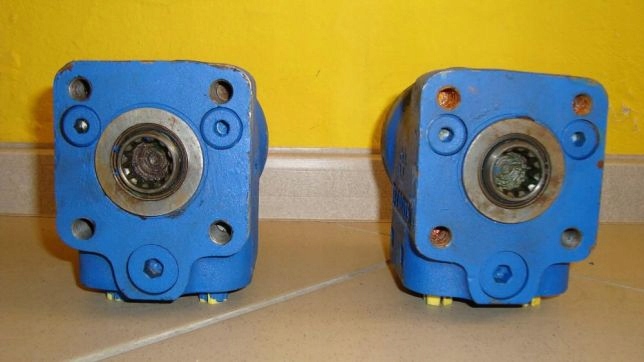 ORBITROL REXROTH LAGC 50N10/200 -140M- 050 POMPE photo 1 - milautoparts-fr.ukrlive.com