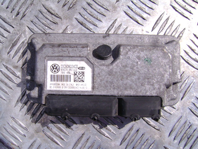 SEAT IBIZA IV 1.4 - ORDINATEUR 03C906024CD photo 1 - milautoparts-fr.ukrlive.com