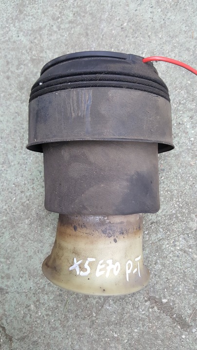 BMW X5 E70 X6 AIR BAGS PNEUMATIC AIR SPRING LEFT photo 1 - milautoparts-fr.ukrlive.com