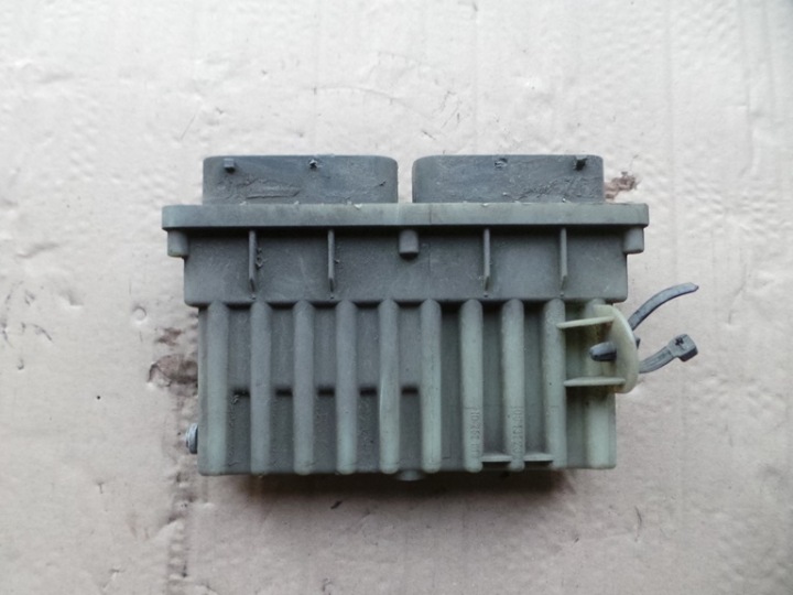 CONTRÔLEUR VENTILATEURS OPEL ASTRA II DTL 09131732