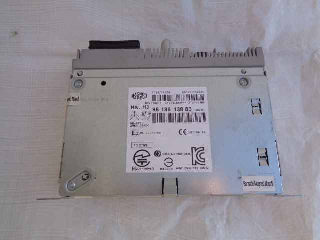 PEUGEOT 308 T9 RADIO NAVIGATION 9818613880 photo 1 - milautoparts-fr.ukrlive.com