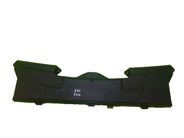 PROTECTION PLASTIQUE SOUS LE PARE-BRISE BMW E87 E90 E91 E92 E93 X1 E84 photo 1 - milautoparts-fr.ukrlive.com