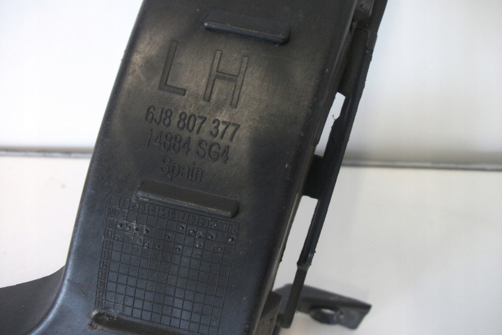 FASTENING BUMPER LEFT SEAT IBIZA IV UNIVERSAL 6J8807377 photo 3 - milautoparts-fr.ukrlive.com