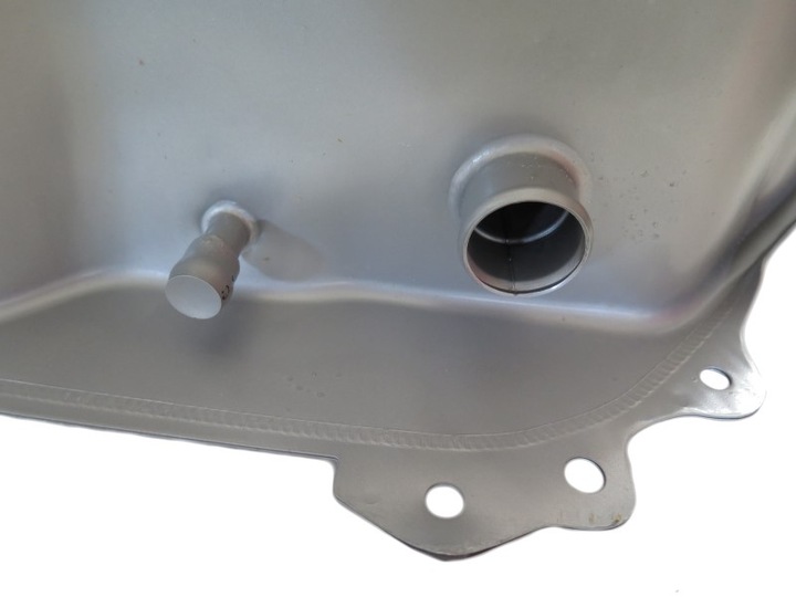 RÉSERVOIR CARBURANT BAK POUR TOYOTA YARIS VERSO 99-05 photo 3 - milautoparts-fr.ukrlive.com