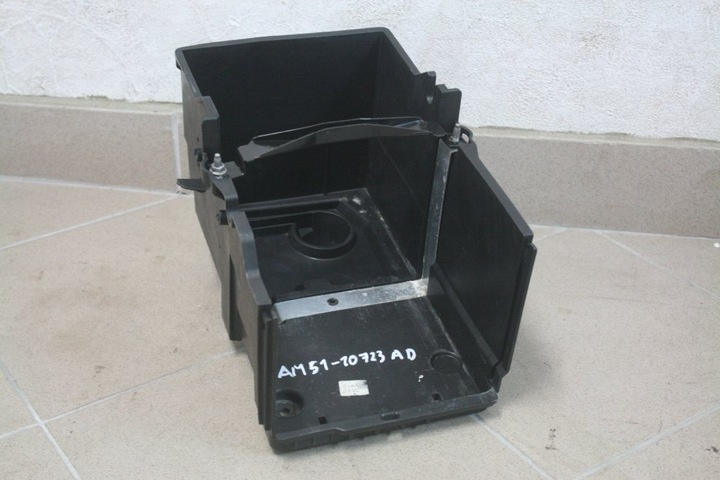 Корпус акуммулятора ford oe am5110723ad, Цена