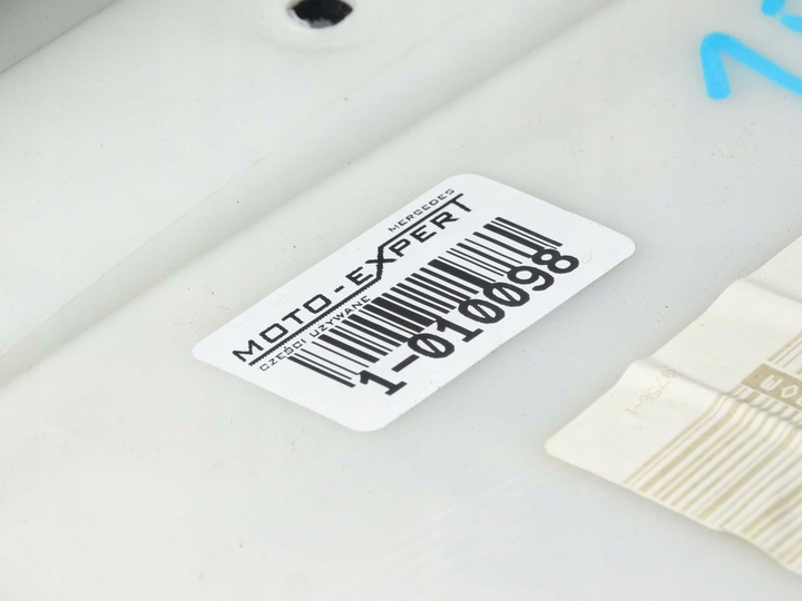 фото №6, Mercedes b w245 оббивка боковина двері праві зад