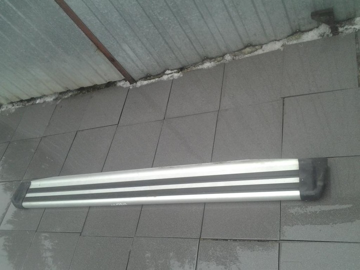 фото №3, Toyota rav4 правая планка пороговая порог 2000-2005