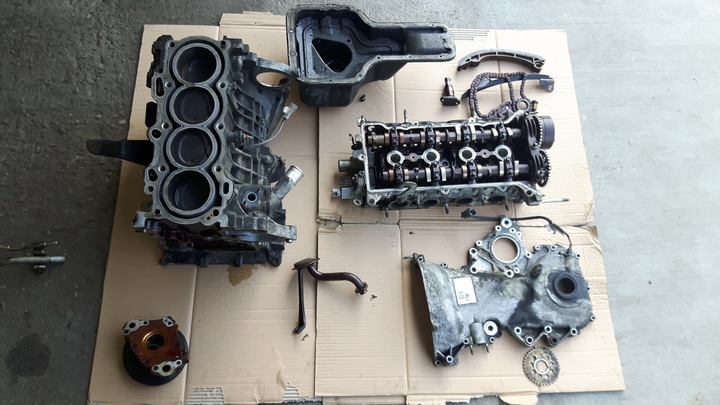 фото №1, Avensis t25 corolla e12 1.6 vvti поддон масляная