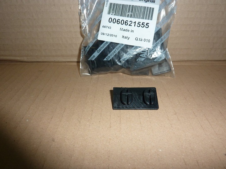 фото №2, Alfa romeo 166 кліпса порогова накладки порога l 555