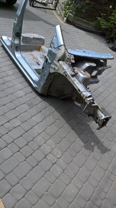 фото №3, Фартук стойка порог правый focus mk2 2006 htb