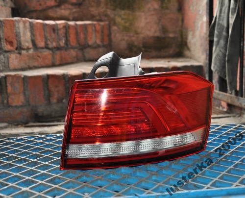 фото №1, Vw passat b8 led права combi універсал оригінал
