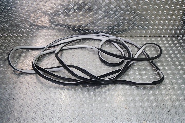 фото №1, Прокладка прокладки дверь зад mercedes w222