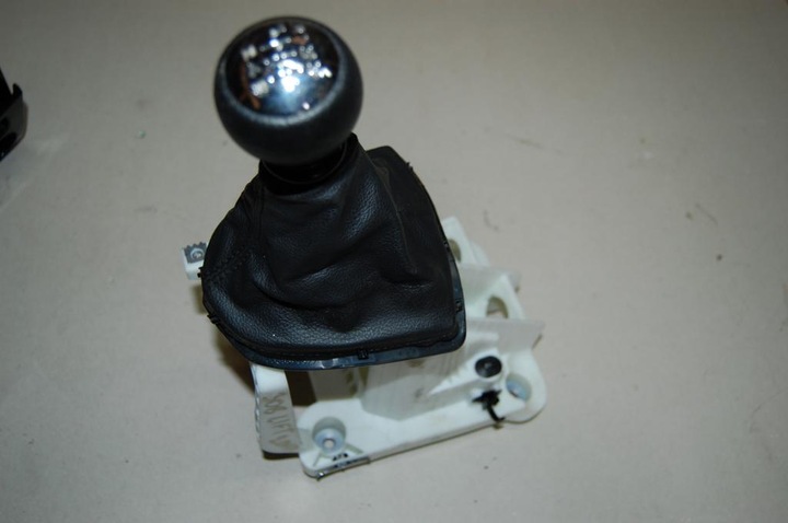 фото №1, Чохол зміни коробки передач peugeot 308 2.0hdi рестайлінг