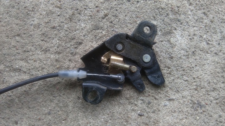 фото №2, Mazda mpv замок дверь правые зад задний