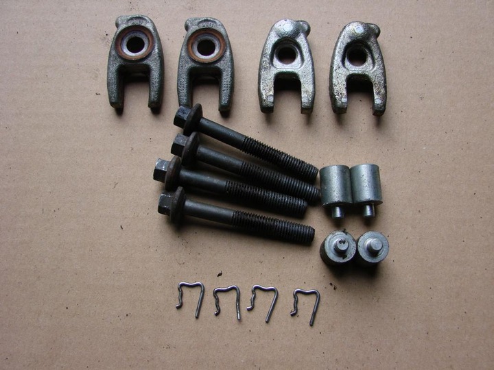 фото №1, Лапка + винт крепление форсунка инжектор megane ii scenic ii 1.5 dci 106