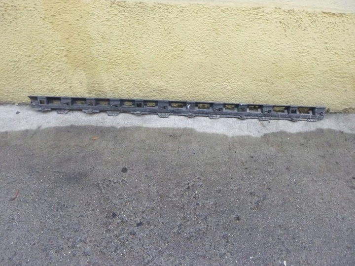 фото №7, Vw passat b8 ползун крепление порога