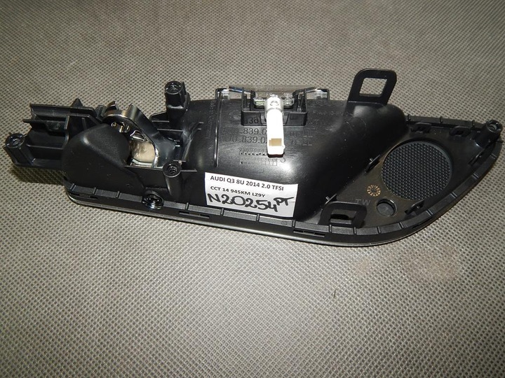 фото №2, Audi q3 8u ручка внутренняя правые зад