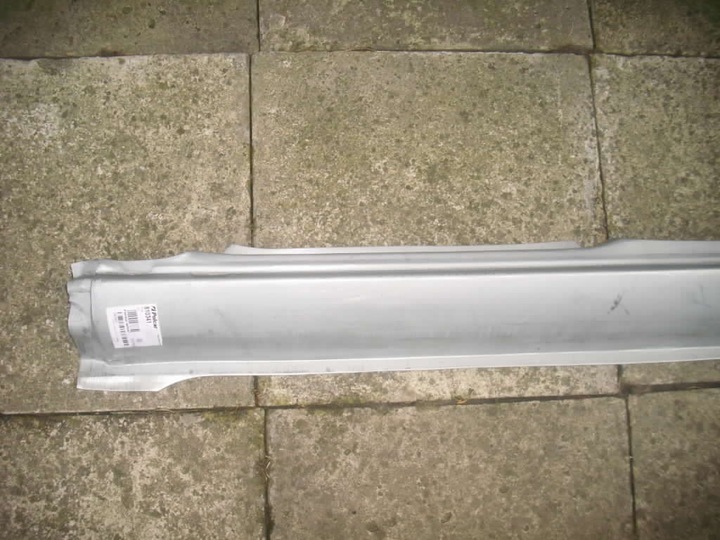 фото №4, Toyota yaris 99-06 5 двері пороги поріг поріг правий