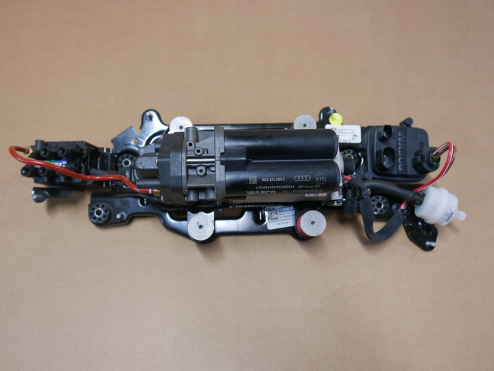 фото №1, Audi q5 80a компресор підвішування 80a616005c