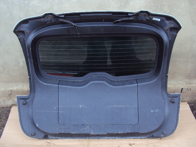 фото №5, Крышка задняя mazda 5 05-