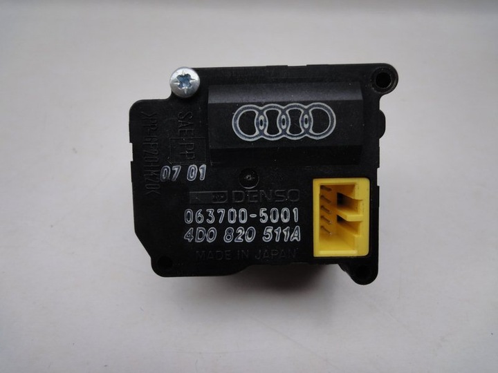 фото №1, Audi a8 d2 94-02 моторчик воздуховод 4d0820511a