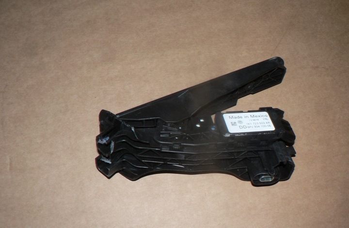 фото №1, Dw vw new beetle 5c педаль газа 1k1723503ar