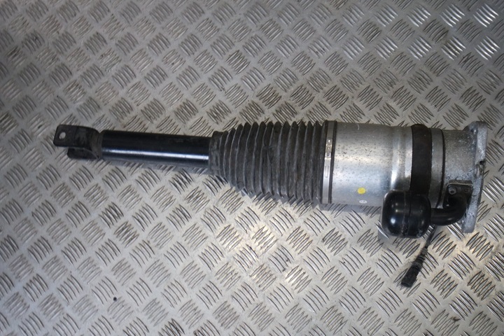 фото №1, Праві перед амортизатор bentley 3w8616040b