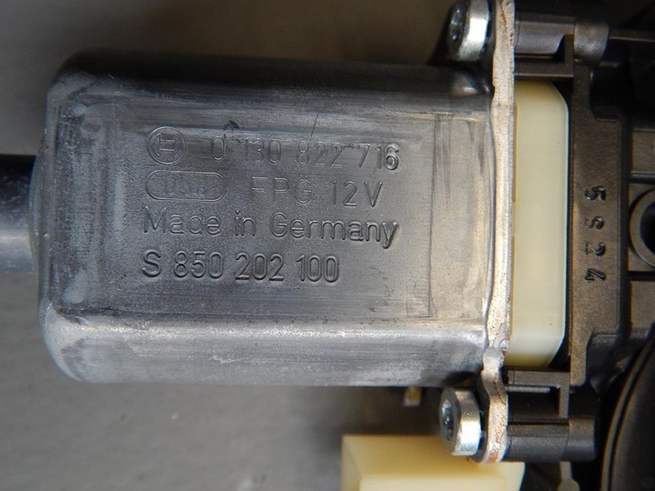 фото №4, Audi a3 s3 8v механизм стёкла левый 8v3837461a