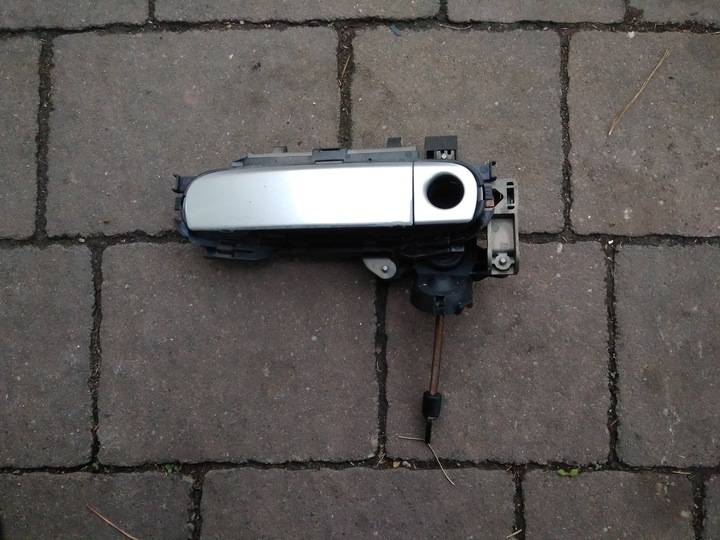 фото №1, Audi a4 b6 b7 ручка дверь левая передняя европа