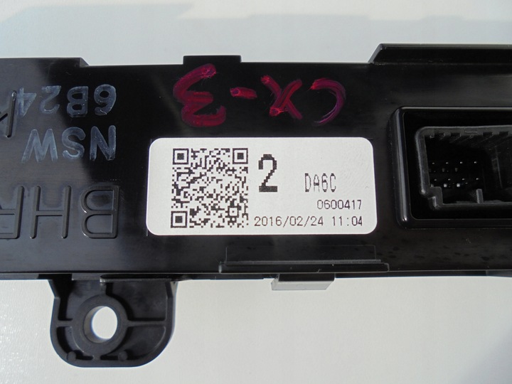 фото №8, Mazda cx-3 cx3 панель підігріву сидінь bhr155260