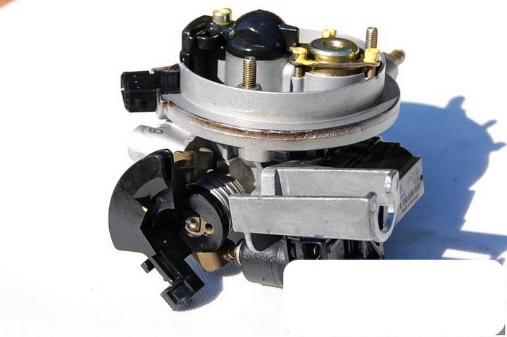 фото №7, Форсунка cordoba ibiza golf polo adx 1.3 0438201521