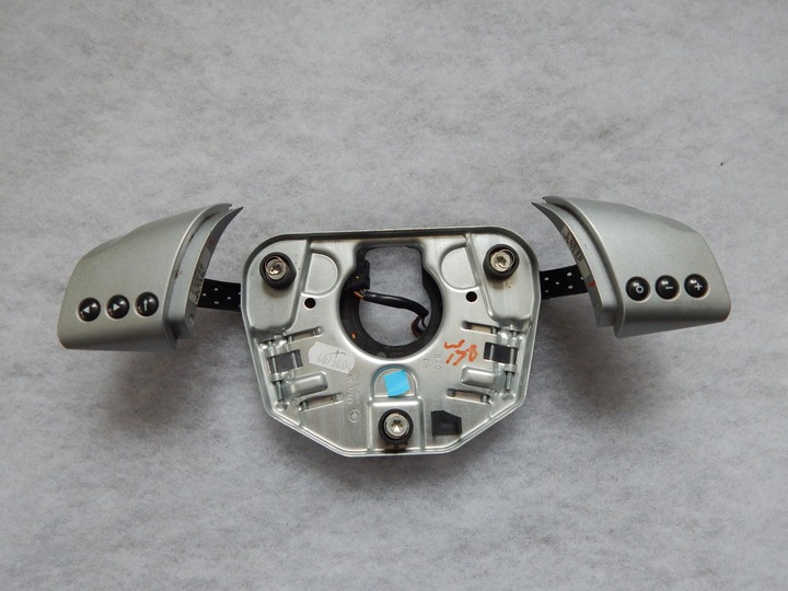 фото №5, Opel vectra c signum 02-03r. кнопки кермо керування планка вкладка