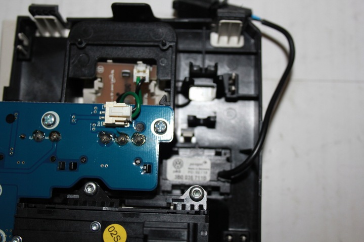 фото №2, Освещение потолок vw passat b8 5g1947105r