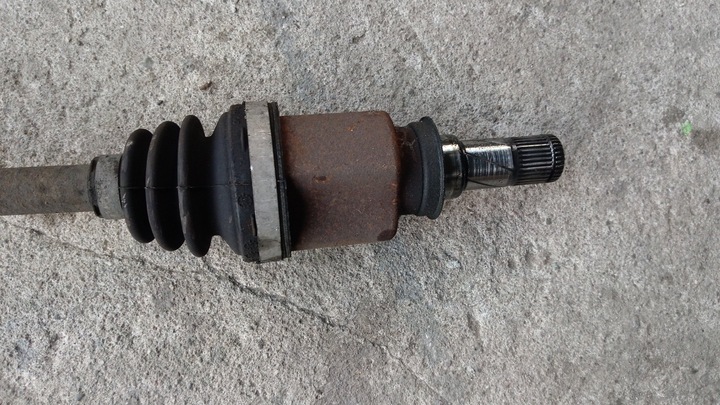 фото №3, Mitsubishi colt 04-12 1.3 b піввісь ліва передня