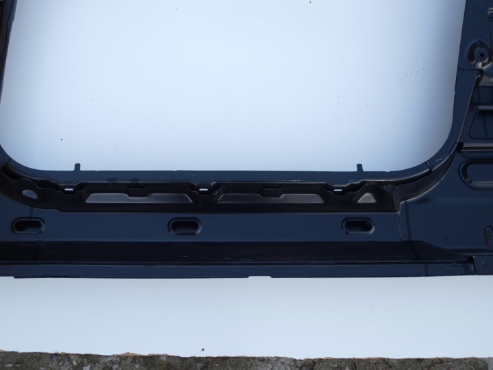 фото №10, Порог стойка правое maserati quattroporte 980139706