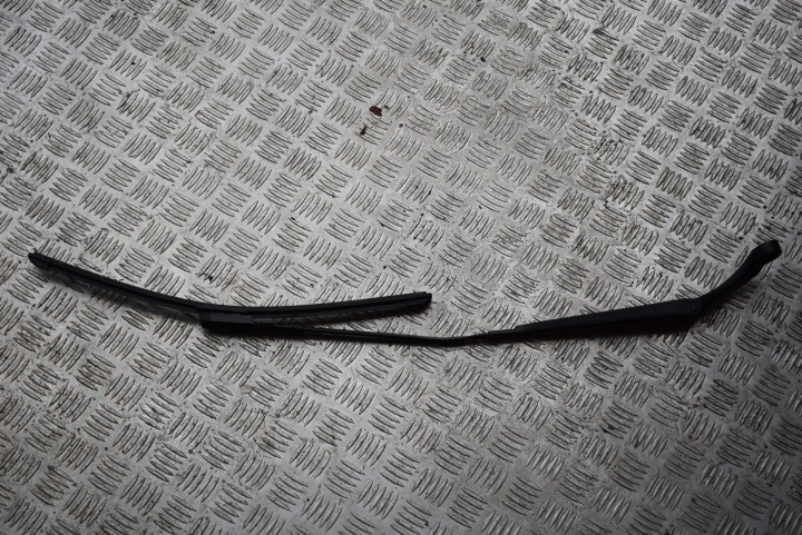 wiper arm right AUDI A3 CABRIO 8V7 LIFT
