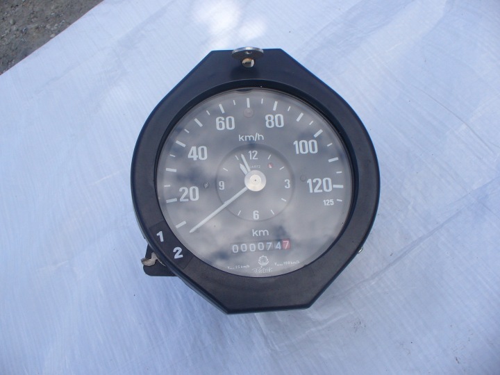 dials TACHOGRAF MERCEDES KACZKA 208-410 new