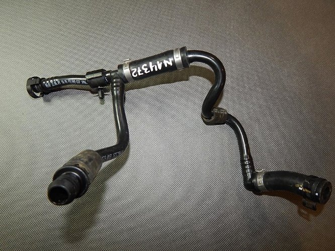 AUDI RS5 8T Schlauch servo 8T0611939A