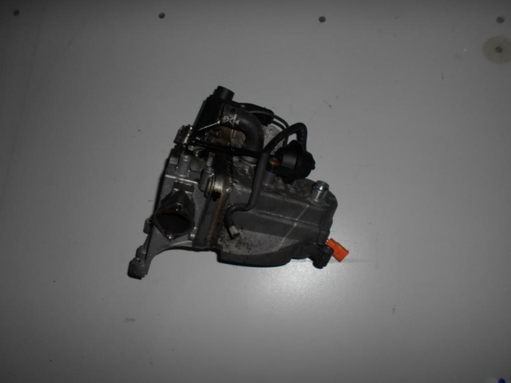 EGR valve radiator AUDI Q5 3.0 TDI 059131502B 13R