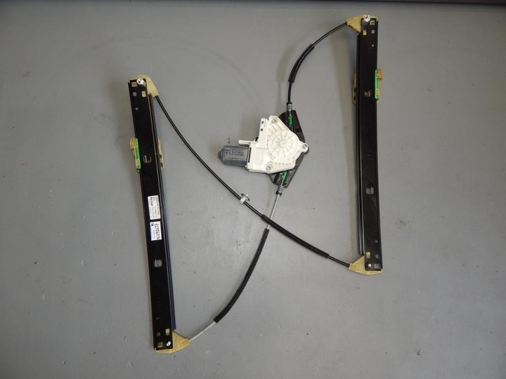 AUDI Q5 8R mechanizmus ablak jobb eleje 8R0837462J