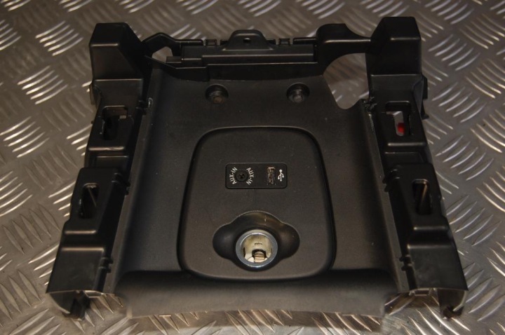 SCATOLA CONSOLLE WEJSCIE USB MINI COOPER S F56