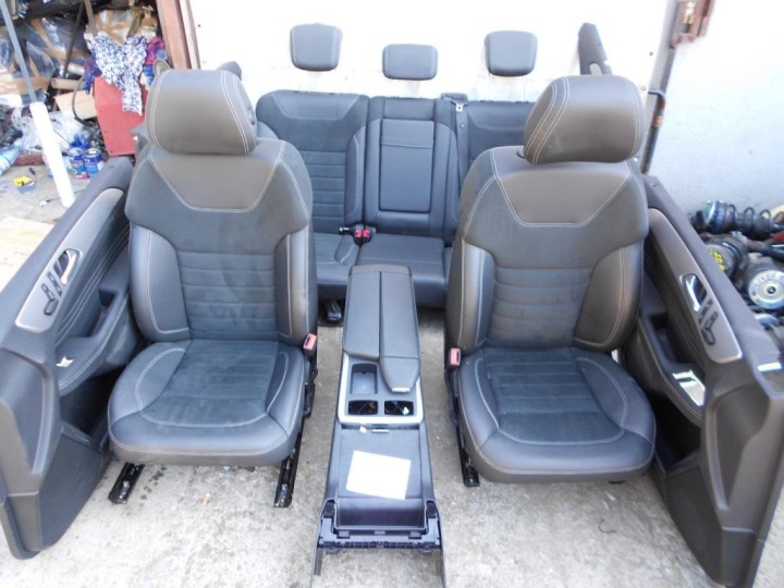 HABILLAGE REVÊTEMENT PANNEAU INTÉRIEUR PORTE POL CUIR, EN CUIR MERCEDES ML W166 ALCANTARA