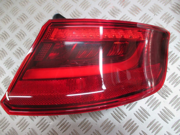 FEUX PHARE ARRIÈRE DROIT LED AUDI A3 HB 8V0 12R->