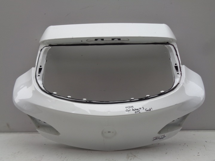 MALLE / HAYON COFFRE PORTE ARRIÈRE OPEL ASTRA J GTC NR 11209