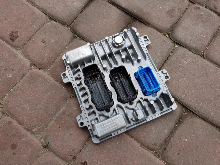 module control unit of the engine Opel Insignia B 55503335