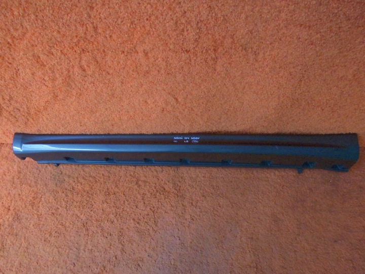 Suzuki Sx4 Berline Jupe Moulage Couverture Jupe Gauche OM 77241-54L1